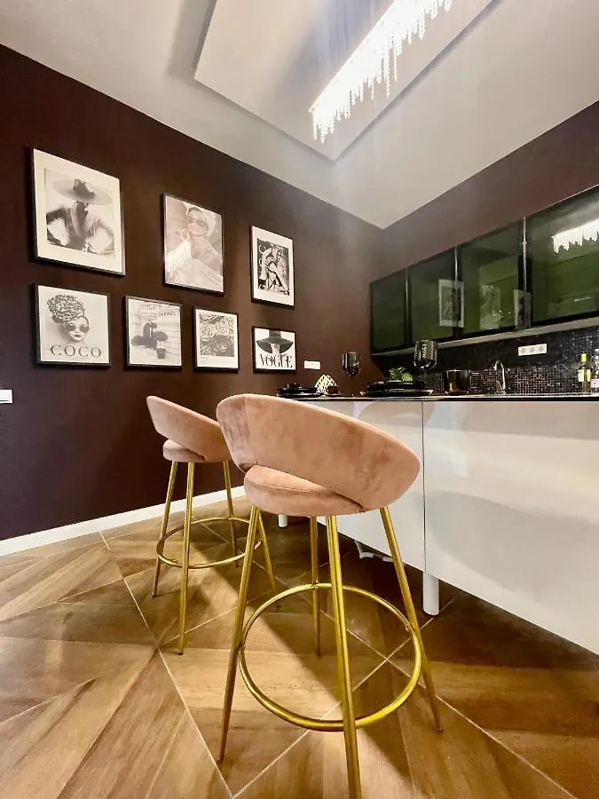 Vip Jacuzzi Luxury Apartment Budapest