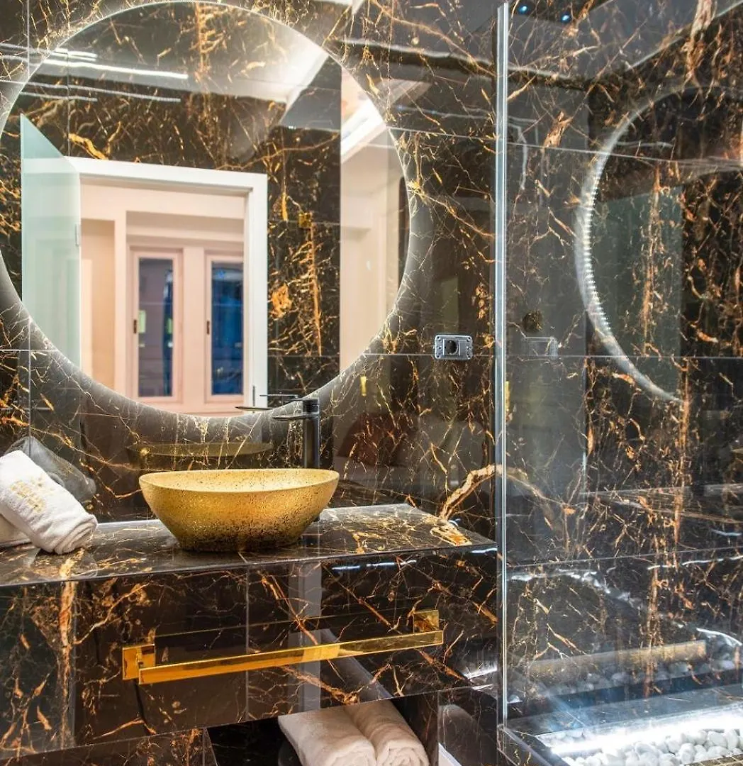 Vip Jacuzzi Luxury Apartment Budapest 0*,