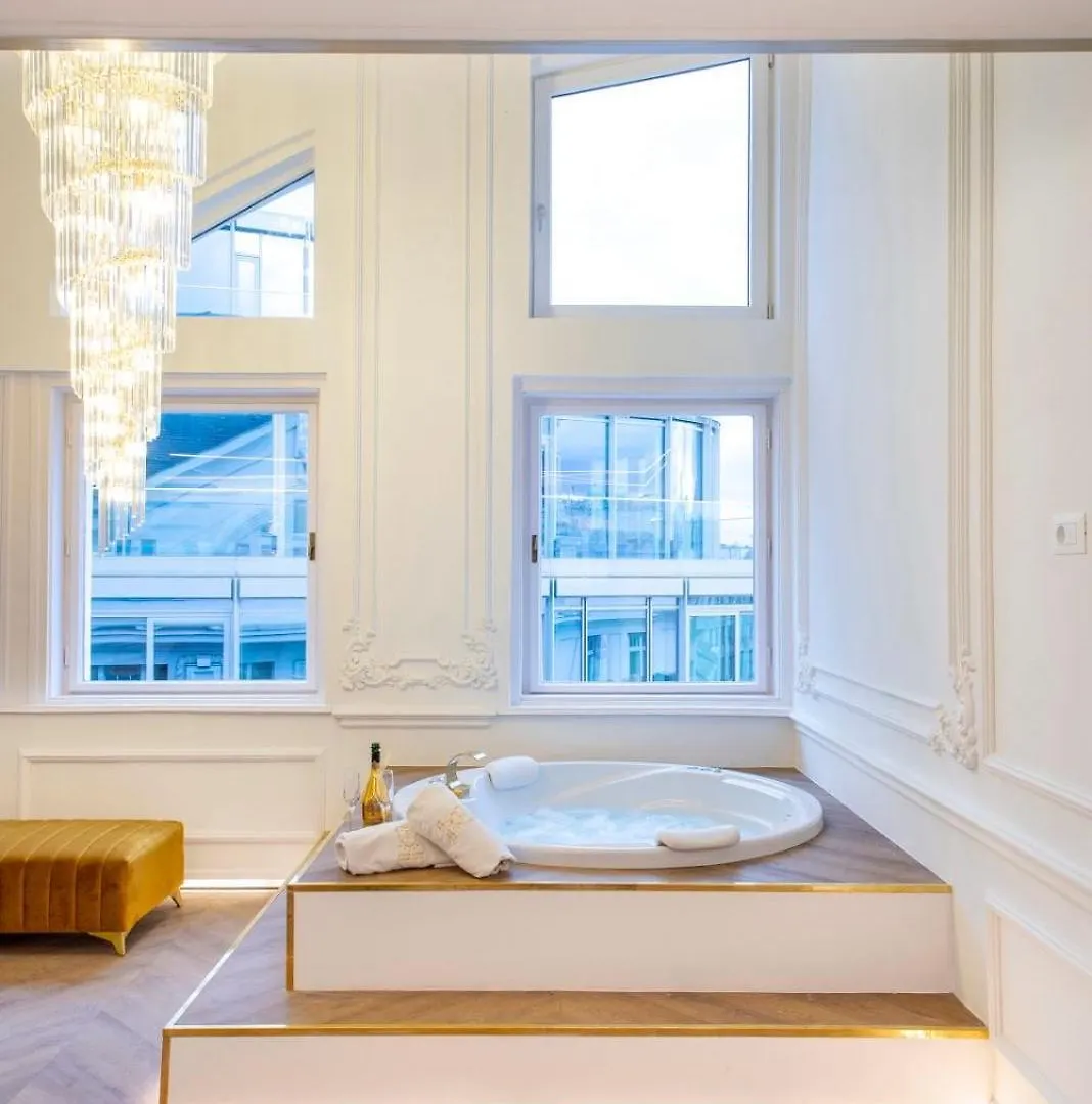 Vip Jacuzzi Luxury Apartment Budapest 0*,